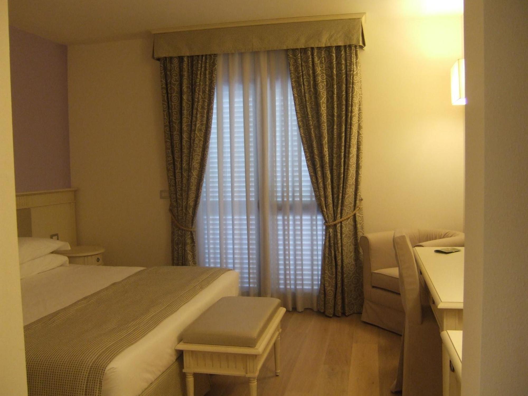 Hotel Girifalco - Nature & Relax Massa Marittima Ngoại thất bức ảnh